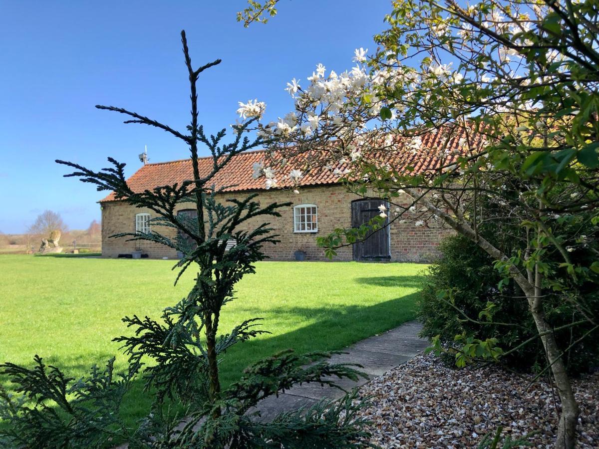 Charming Hen Cottage Countryside Retreat Lincoln Newball Εξωτερικό φωτογραφία